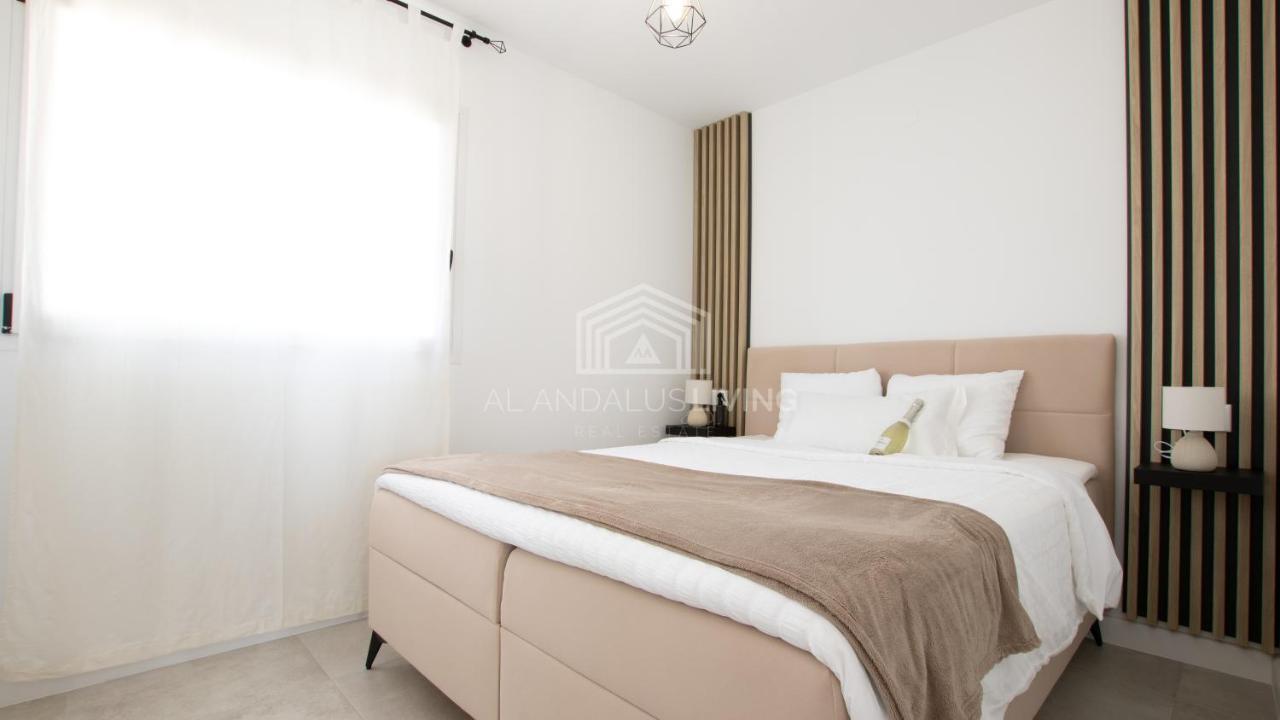 Panoramic Sea Views And Direct Access To The Beach From The Community In Torrenueva Apartamento Málaga Exterior foto
