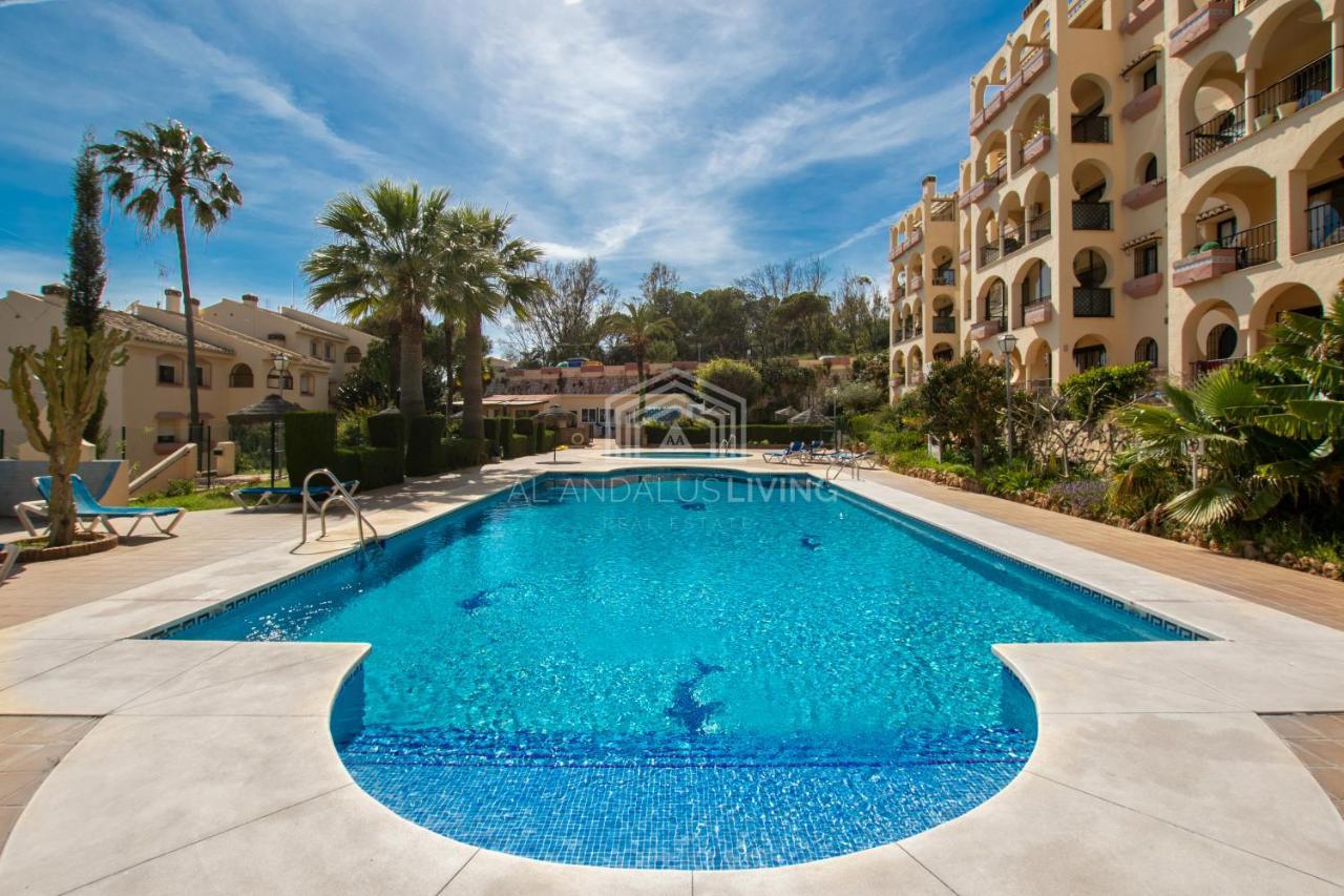 Panoramic Sea Views And Direct Access To The Beach From The Community In Torrenueva Apartamento Málaga Exterior foto